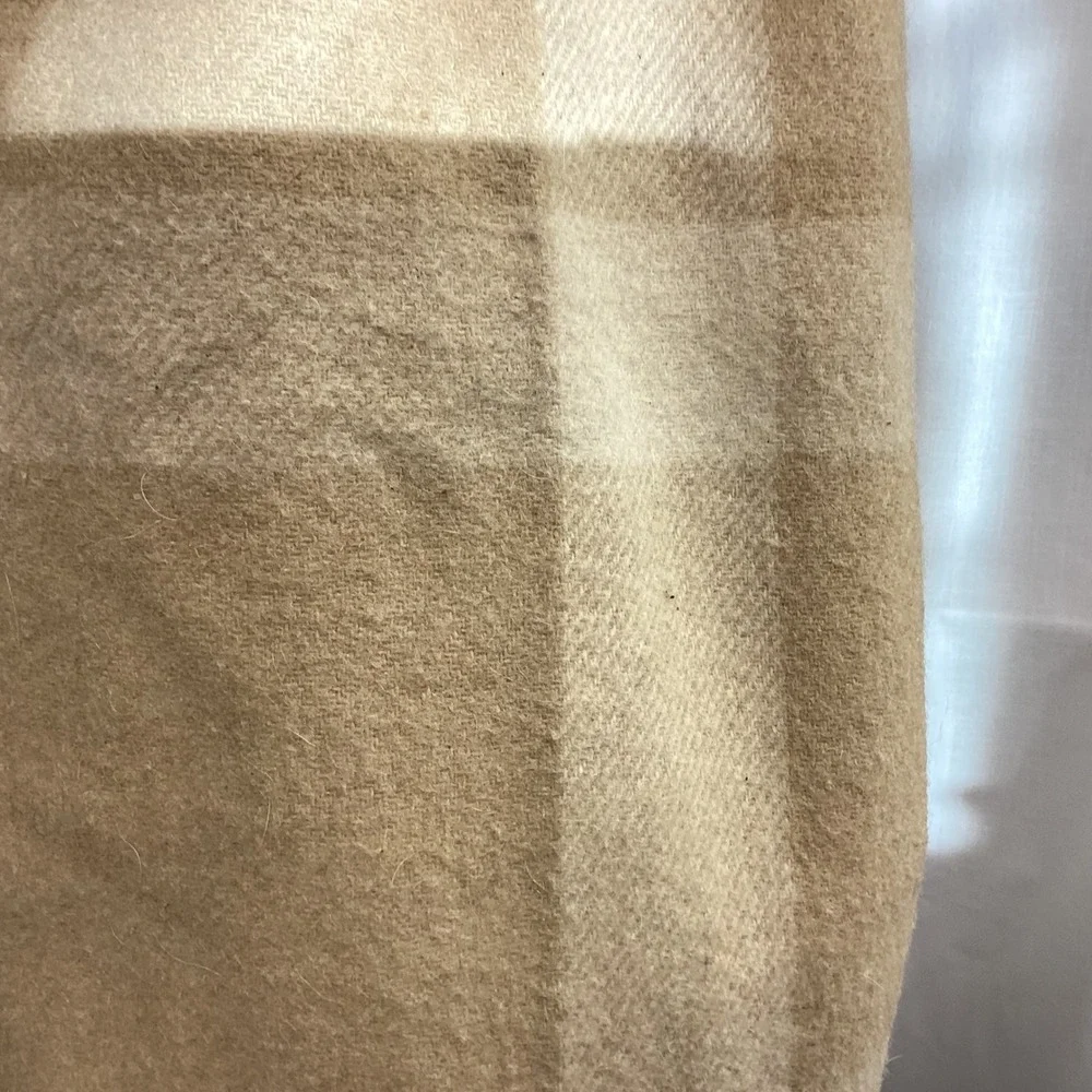 Lauren Ralph Lauren‎ Plaid THROW Scarf Wrap  Wool Blend Tan Cream Fringe 49x34